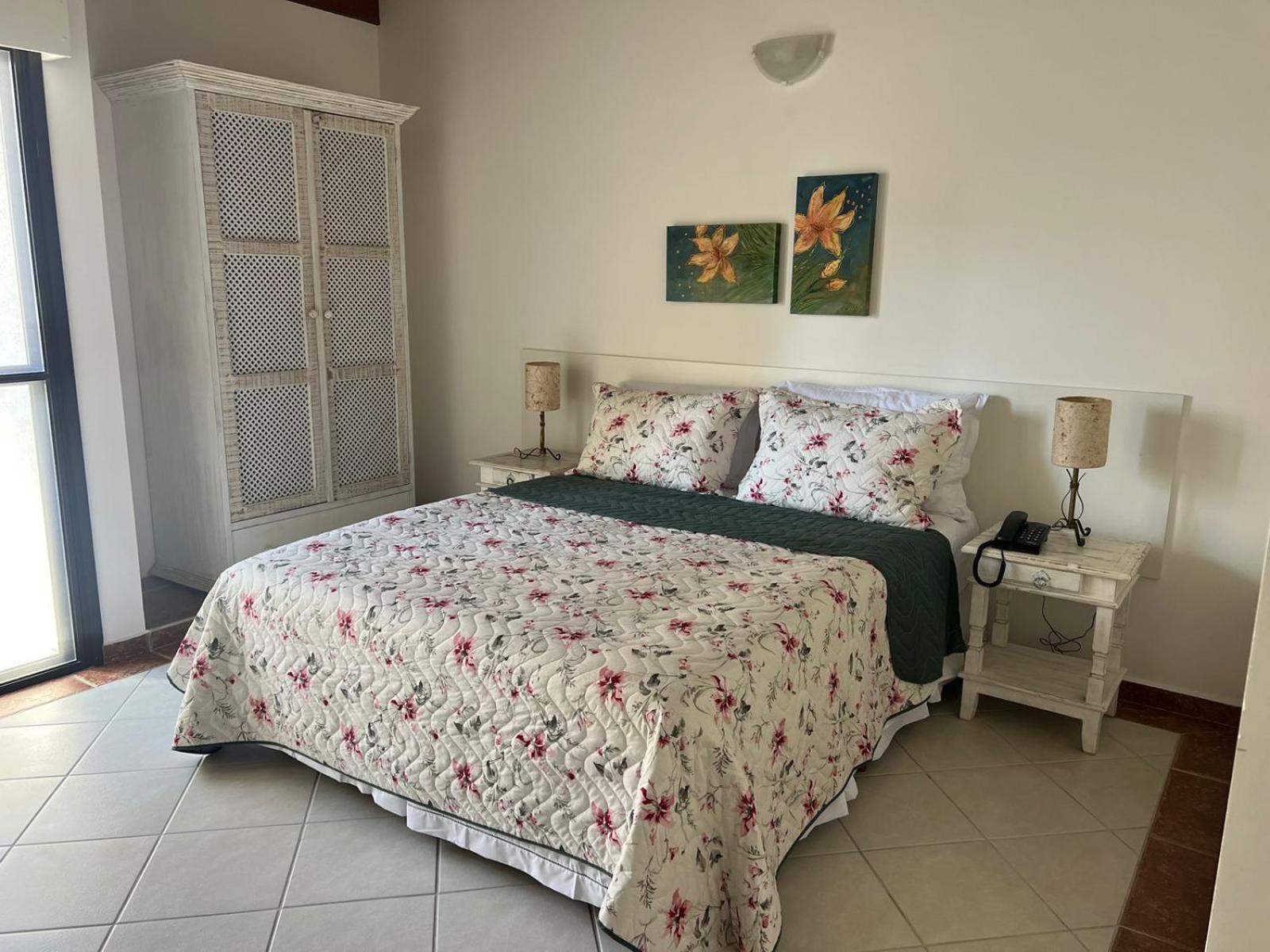 Jadi Hotelaria Перуиби Экстерьер фото